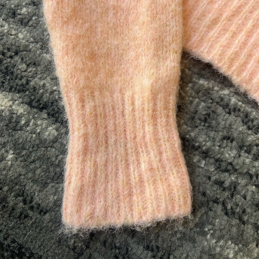NWT AMERICAN EAGLE Cropped Crewneck Bow Sweater - Picture 5 of 12